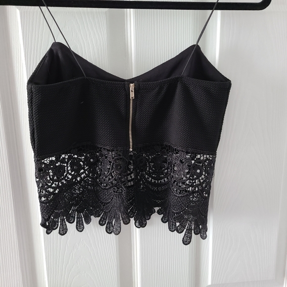 Mendocino Top - Picture 2 of 2